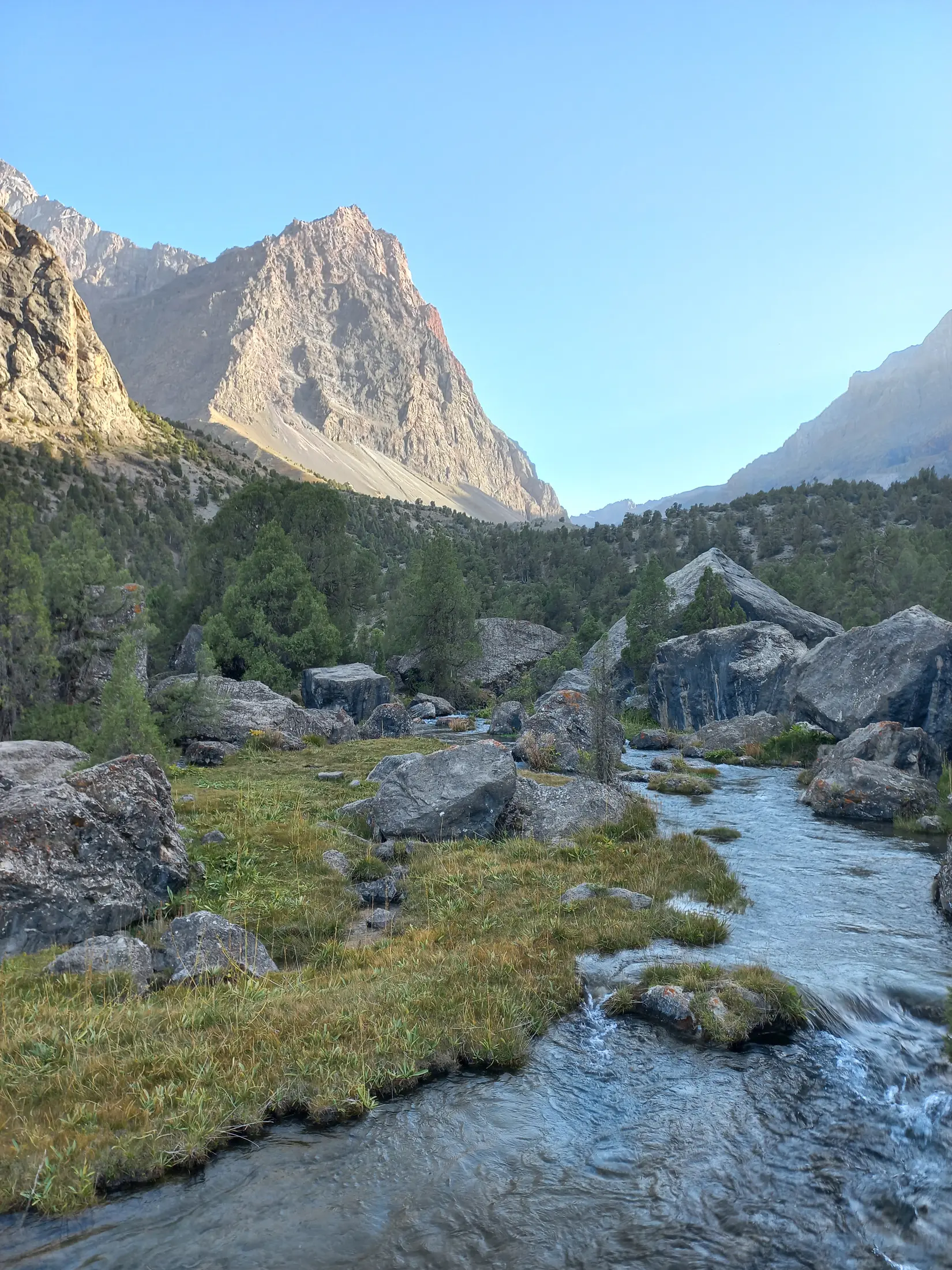 Seven Lakes gallery photo 21